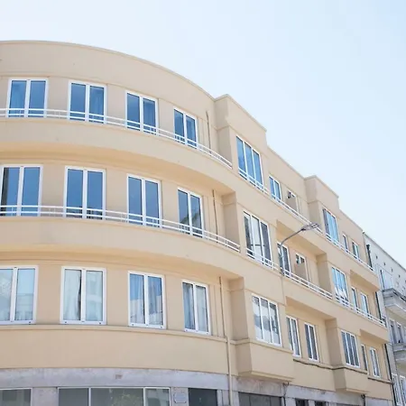 Sleep In Centre Downtown דירה *