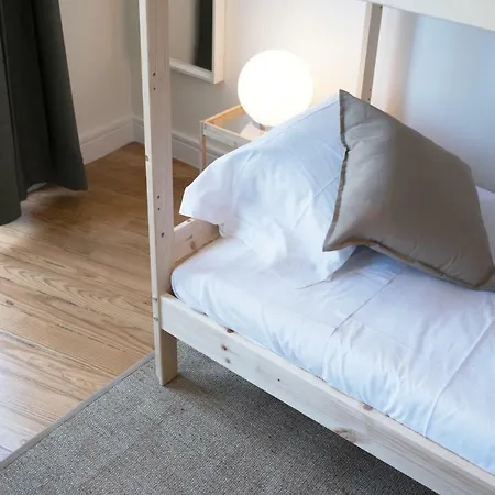 Sleep In Centre Downtown פורטו